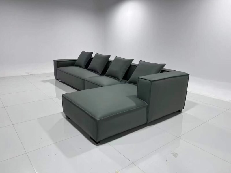 Yara Sofa